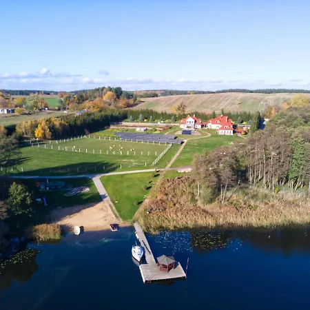 Feriegård Przystan Nad Zatoka - Lubieszewo (Drawsko)