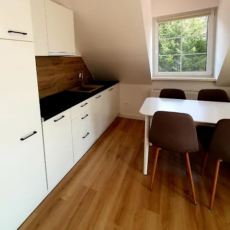 Przystan Nad Zatoka - *