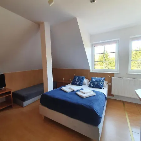 Przystan Nad Zatoka - *